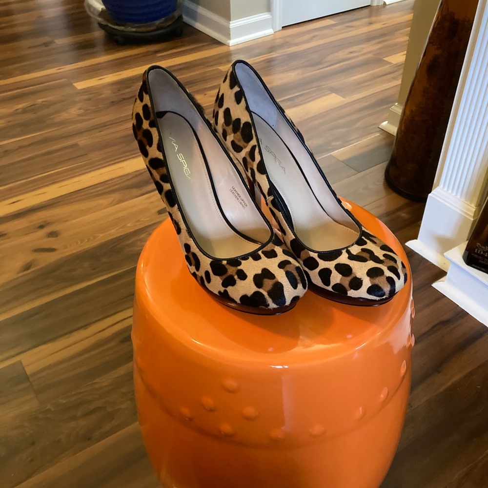 Size 7.5, cheetah heels